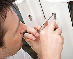 Gallery Locksmith Store Des Moines, IA 515-393-2181 - 16-Emergency-Unlock